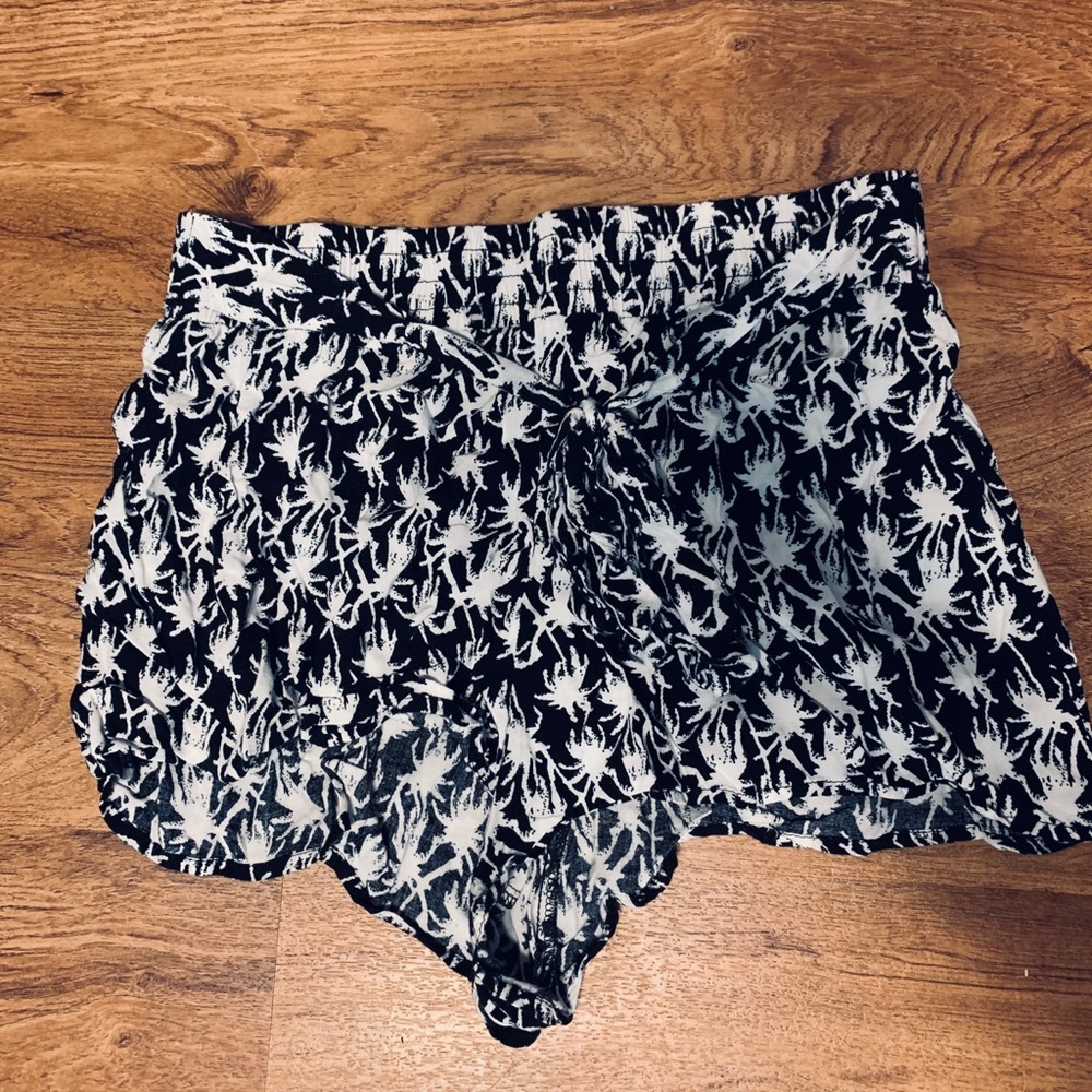 Flowy Black & White Shorts